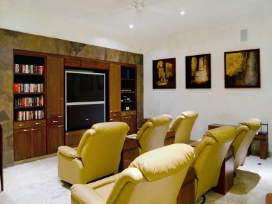 Staff, Luxury, Views, Pool, Exercise Facilities, Board Room