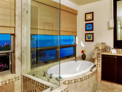 Staff, Luxury, Views, Pool, Exercise Facilities, Board Room