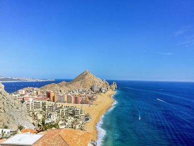 Staff, Luxury, Views, Pool, Exercise Facilities, Board Room