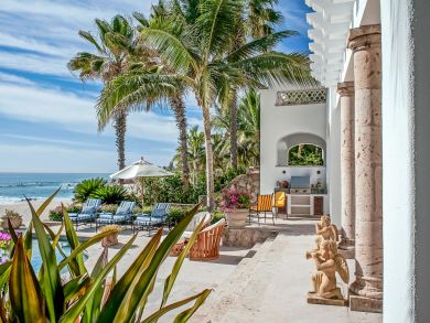 Los Cabos Villa with Staff