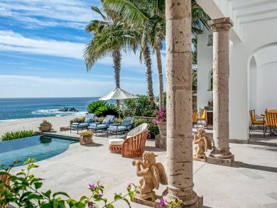 Los Cabos Villa with Staff