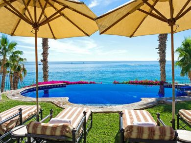 Amazing Villa with Staff View Photos.