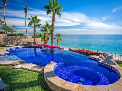 Amazing Villa with Staff View Photos.