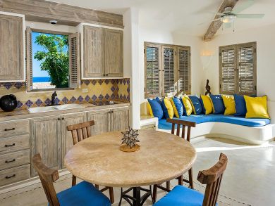 Amazing Villa with Staff View Photos.