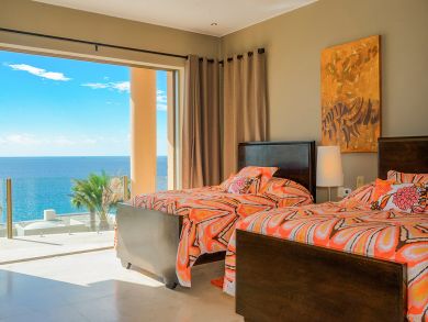 Luxury Villa with Amazing Views