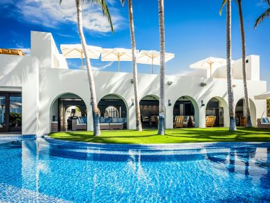 The Ultimate Oceanfront Cabo Villa with Staff Call Today