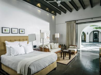 The Ultimate Oceanfront Cabo Villa with Staff Call Today