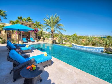 Six Bedroom Luxury Available Today Call Agent Six Bedroom Luxury Available Today Call Agent