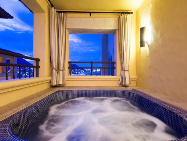 A Very Special Residence with Great Views Los Cabos