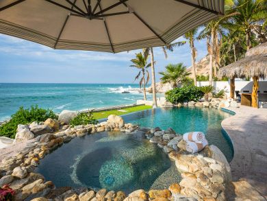 Great Bedrooms, Pool, Views, Prices, Call Agent Today Great Bedrooms, Pool, Views, Prices, Call Agent Today