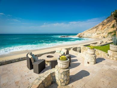 Great Bedrooms, Pool, Views, Prices, Call Agent Today Great Bedrooms, Pool, Views, Prices, Call Agent Today