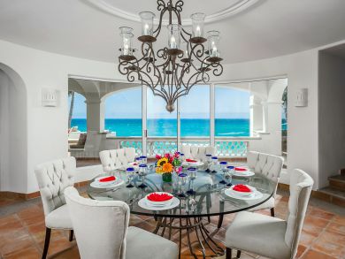 Great Bedrooms, Pool, Views, Prices, Call Agent Today Great Bedrooms, Pool, Views, Prices, Call Agent Today