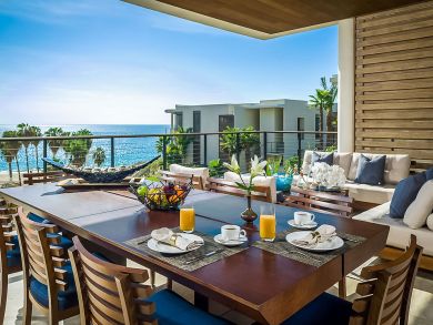 We have it all in Cabo and this Villa is Dreamy throughout.