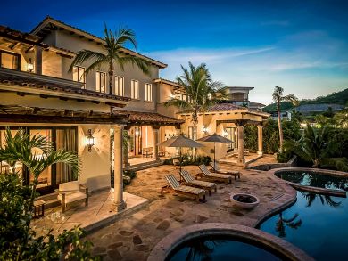 This Villa Has All the Bells and Whistles.
