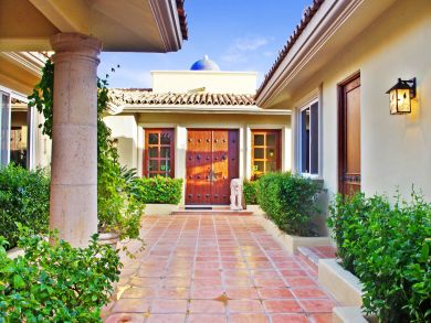 Call your Complimentary Concierge to Learn More about Cabo