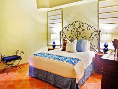 Call your Complimentary Concierge to Learn More about Cabo