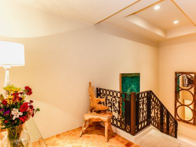 Beachfront Penthouse Near to Vibrant Cabo San Lucas