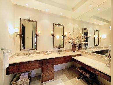 Call Your Emerald Kite Agent to learn more about this Rental Call Your Emerald Kite Agent to learn more about this Rental