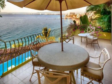 Oceanfront Luxury Villa in Puerto Vallarta Sleeps 44 Guests