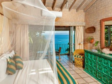 Oceanfront Luxury Villa in Puerto Vallarta Sleeps 44 Guests
