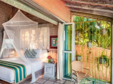 Oceanfront Luxury Villa in Puerto Vallarta Sleeps 44 Guests