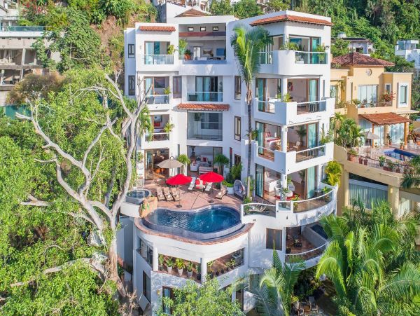 Oceanview Nine Bedroom Posh Vacation Home in Puerto Vallarta