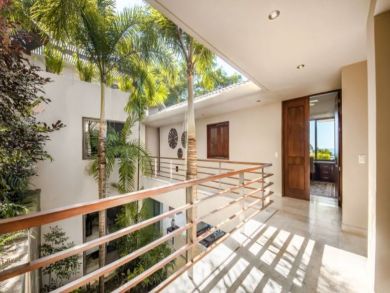 Puerto Vallarta Six Bedroom Oceanfront Vacation Home
