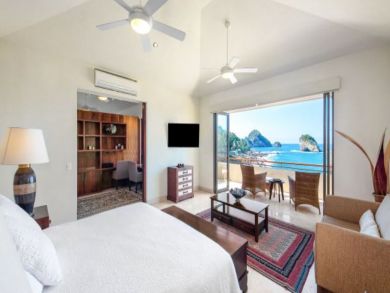 Puerto Vallarta Six Bedroom Oceanfront Vacation Home