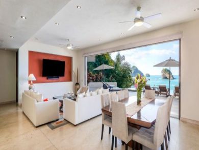 Puerto Vallarta Six Bedroom Oceanfront Vacation Home