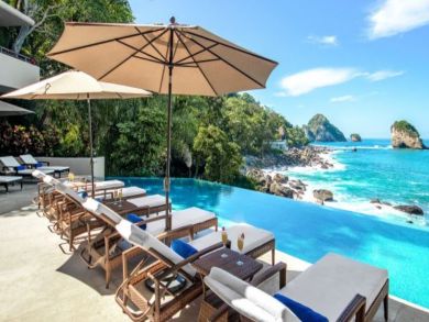 Puerto Vallarta Six Bedroom Oceanfront Vacation Home