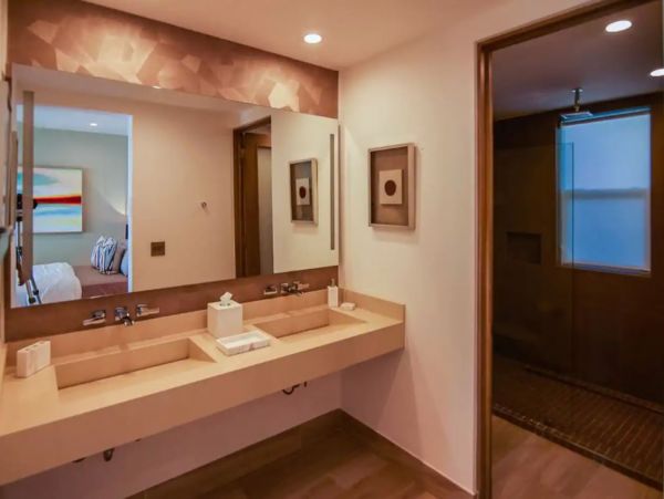 Luxury Los Cabos Seven Bedroom Pool Home With Ocean Views