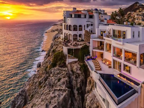 Luxury Los Cabos Seven Bedroom Pool Home With Ocean Views