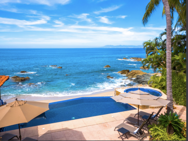 Conchas Chinos Beachfront Villa Puerto Vallarta.