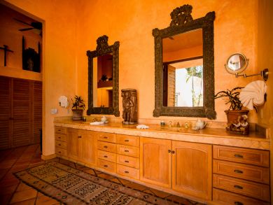 Take A Look at the Photos Incredible Luxury Vacation Villa