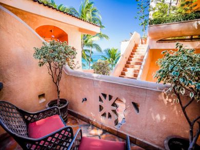 Take A Look at the Photos Incredible Luxury Vacation Villa