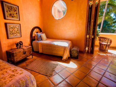 Take A Look at the Photos Incredible Luxury Vacation Villa