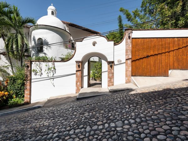 Puerto Vallarta Mexico Luxury Vacation Villa Walk to Beach.