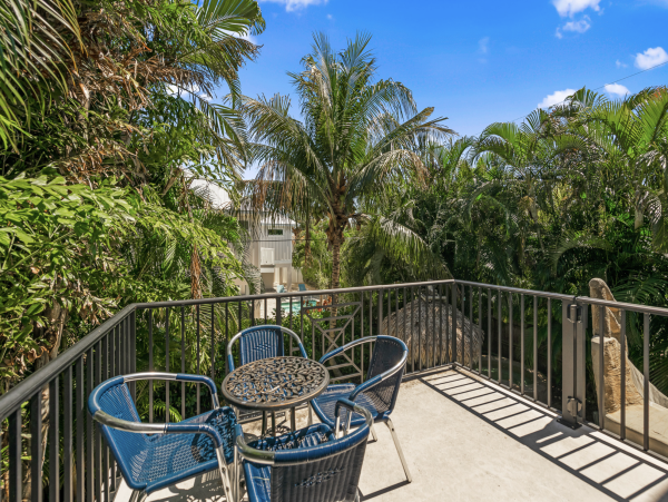 Luxury Holmes Beach Vacation Rental 6-Bedroom Anna Maria Island Home with Pool & Waterslide