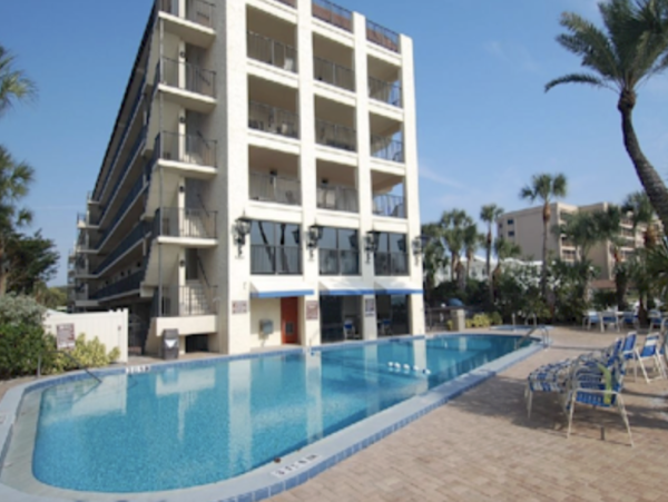 Great Value Two Bedroom Beach Condo with Communal Pool