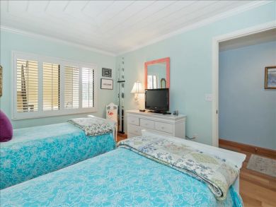 Guest Bedroom Guest Bedroom