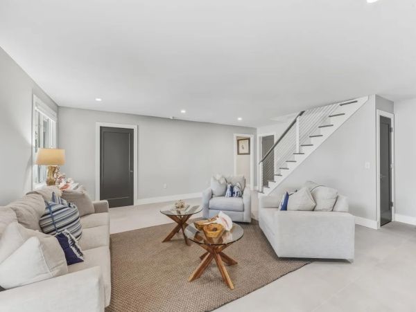Luxury Boca Grande Vacation Rental - Waterfront Property with Pool & Concierge Services