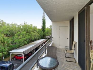 Siesta Key Vacation Condo with Two Bedrooms Siesta Key Vacation Condo with Two Bedrooms