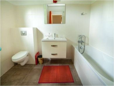 Bathroom with Tub