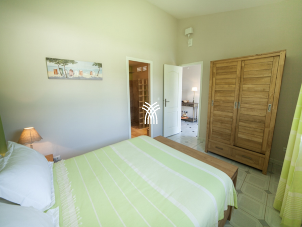 Short Walk to Beach from this Five Bedroom Villa Sleeps 10