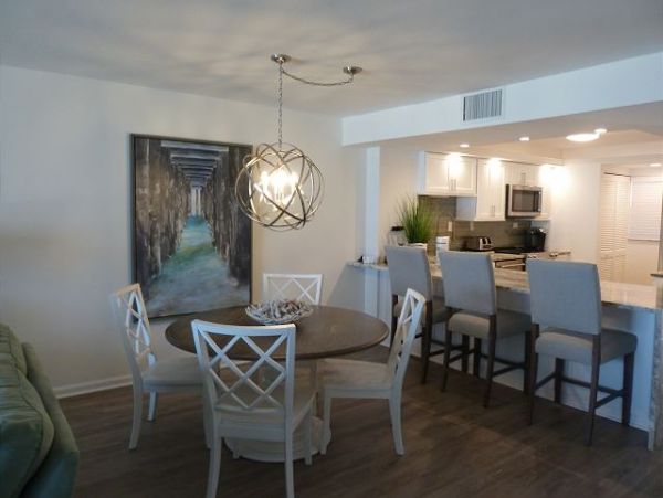 Two Bedroom Beach Condo Full Gulf View