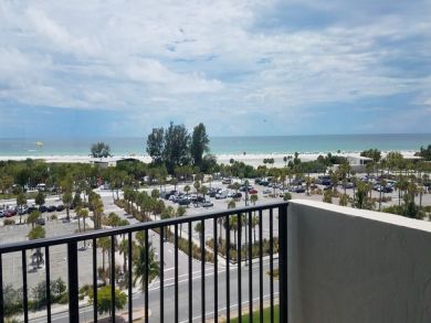 Two Bedroom Beach Condo Sleeps 6 Short Walk to Beach Two Bedroom Beach Condo Sleeps 6 Short Walk to Beach
