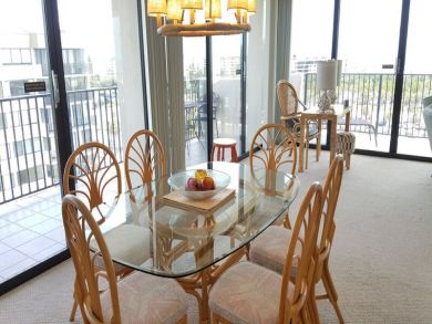 Two Bedroom Beach Condo Sleeps 6 Short Walk to Beach Two Bedroom Beach Condo Sleeps 6 Short Walk to Beach