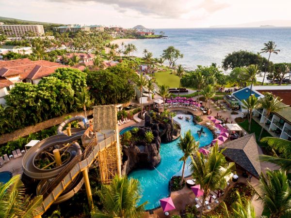 Luxury Maui Penthouse Steps to the Beach