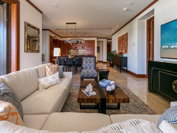 Luxury Maui Penthouse Steps to the Beach