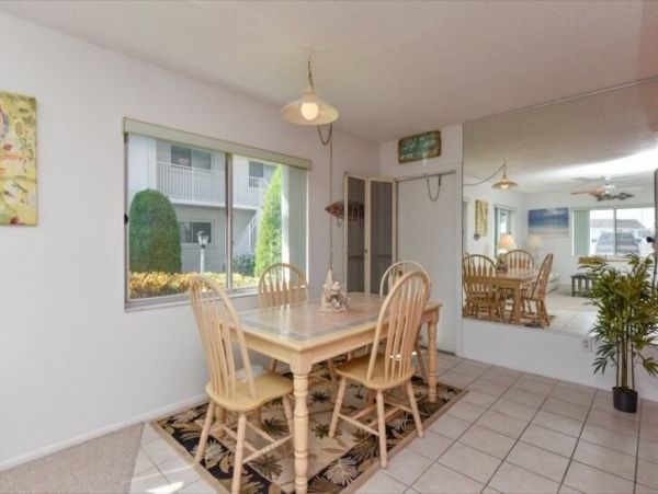 Two Bedroom Vacation Rental Sleeps 4 Short Walk to Beach